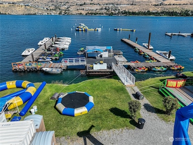 1210 W Woodin Ave, Chelan, WA 98816 - photo 7