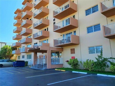 Coastal Vii Apartments Inc unit 206, Hallandale Beach, FL 33009 - photo 3