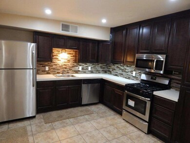 Kitchen 3 (2)