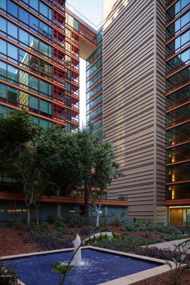 Atrium 2
