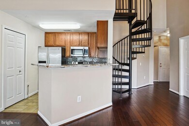 15618 Everglade Ln unit 401, Bowie, MD 20716 - photo 2