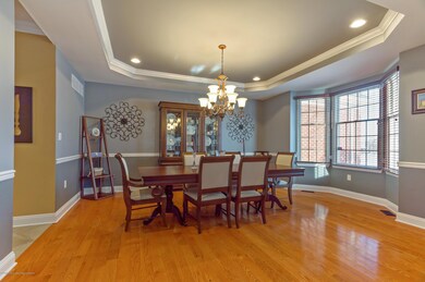 07_15SaxonCourt_2_DiningRoom_HiRes - Cop