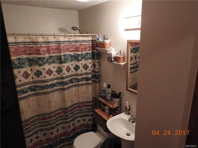 1469 Moll St, North Tonawanda, NY 14120 - photo 4