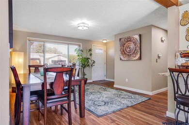 1600 Eugene Ct NE, Keizer, OR 97303 - photo 6