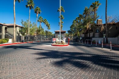 24/7 Guard Gated