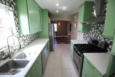 2710 Memphis Ave, El Paso, TX 79930 - photo 3