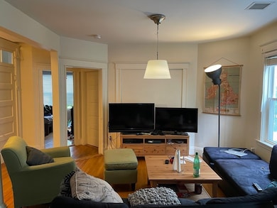 158 Hampshire St unit 2, Cambridge, MA 02139 - photo 3