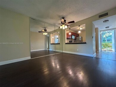 10325 NW 11th St unit 101, Pembroke Pines, FL 33026 - photo 7