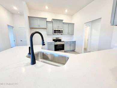 14874 Fritz Cir, Gulfport, MS 39503 - photo 2