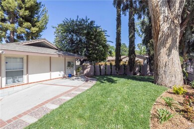 22133 Avenue Morelos, Woodland Hills, CA 91364 - photo 3