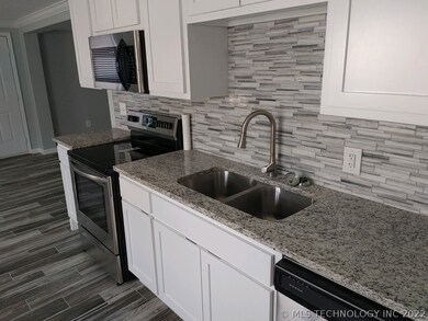 2530 S 65th West Ave unit B, Tulsa, OK 74107 - photo 4