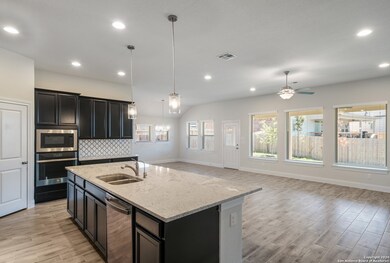 12277 Dusty Boots Rd, San Antonio, TX 78254 - photo 7