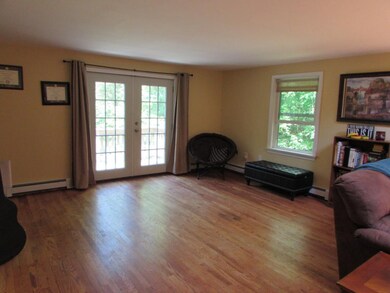 32 Hillview Dr, Chichester, NH 03258 - photo 4