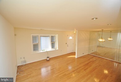 9025 N Laurel Rd unit C, Laurel, MD 20723 - photo 4