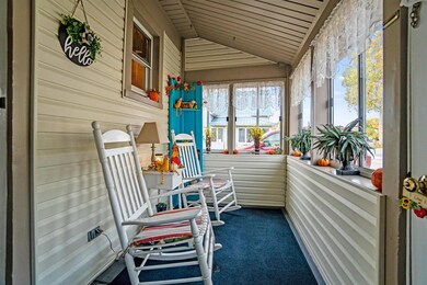 215 W Logan St, Markle, IN 46770 - photo 4