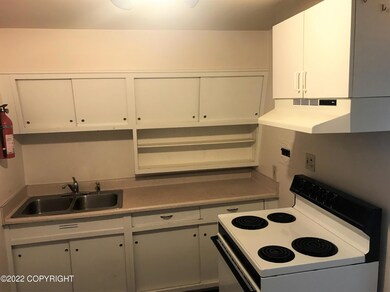 914 W 26th Ave unit 3, Anchorage, AK 99503 - photo 6