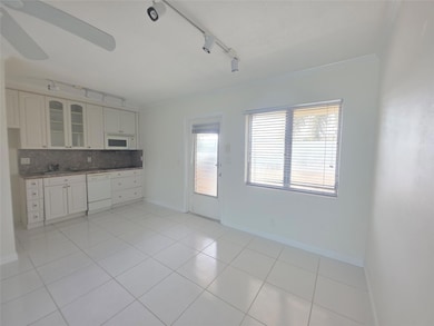 2131 NE 42nd Ct unit 209E, Lighthouse Point, FL 33064 - photo 5