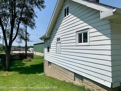 1208 S Holmes St, Lansing, MI 48912 - photo 3