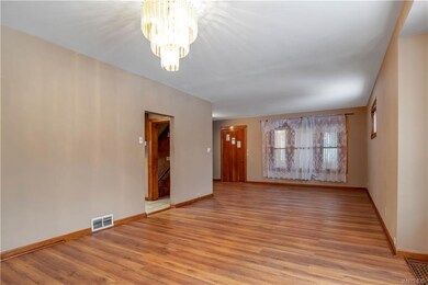 112 Fredericka St, North Tonawanda, NY 14120 - photo 5