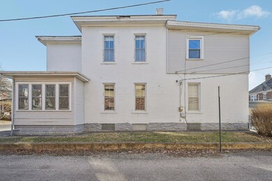 10-web-or-mls-Reinhard Ave-010