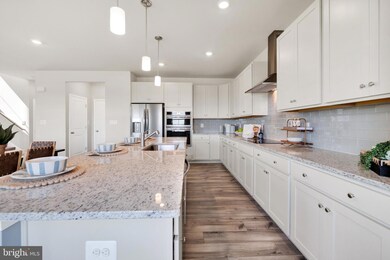 1243 Red Clover Ln unit ASHTON LOT195, Ranson, WV 25438 - photo 6