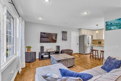 6439 Melrose Ln, Shawnee, KS 66203 - photo 4