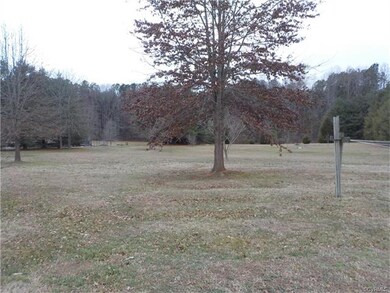 6530 Bridgeforth Ln, Amelia Court House, VA 23002 - photo 3