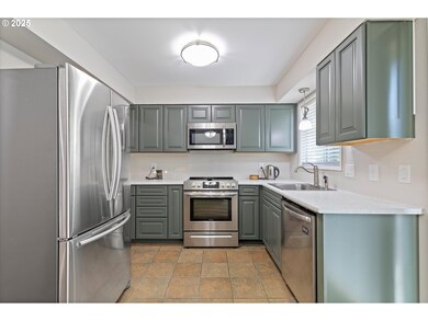 1823 NE Multnomah St unit 21, Portland, OR 97232 - photo 5