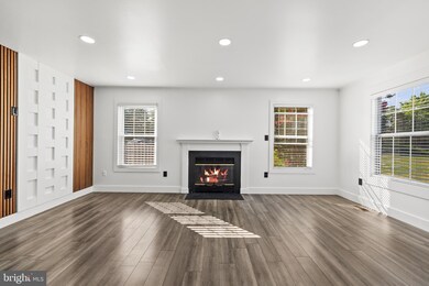 3669 Stewart Ln, Dumfries, VA 22026 - photo 7