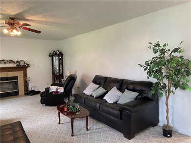 915 E Fleetwood Dr, Greensburg, IN 47240 - photo 6