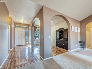 1374 Leaf Ln, Creswell, OR 97426 - photo 7