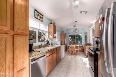 07 Kitchen