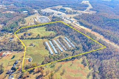 4420 Benefield Rd, Braselton, GA 30517 - photo 2