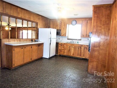 414 Dellinger Rd, Shelby, NC 28152 - photo 5