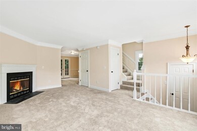 7801 Black Horse Ct, Manassas, VA 20109 - photo 4