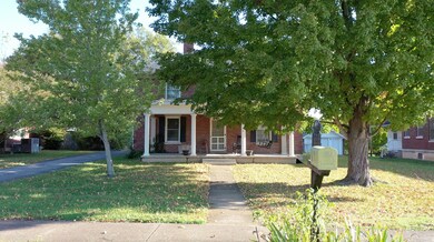 415 Elliott St, Shelbyville, TN 37160 - photo 3