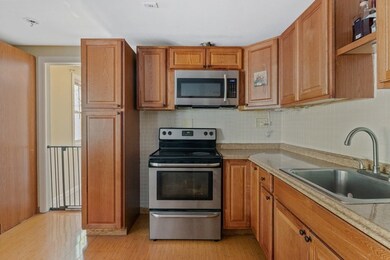 44 Mcauliffe Rd, Randolph, MA 02368 - photo 7