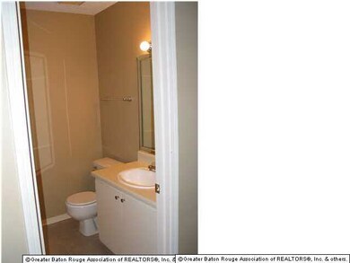 Downstairs 1/2 bath