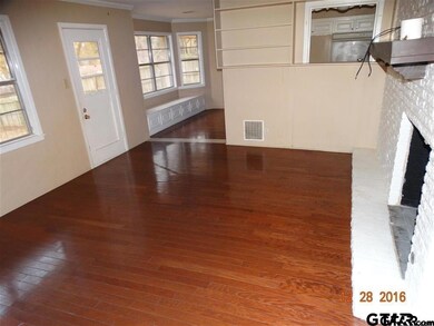 3300 Brookside Dr, Tyler, TX 75701 - photo 4