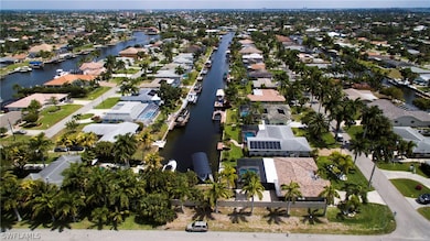 171 SW 51st Terrace, Cape Coral, FL 33914 - photo 4