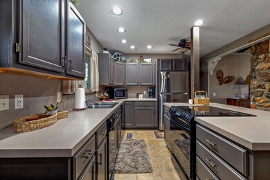 53305 East 341 Loop-38