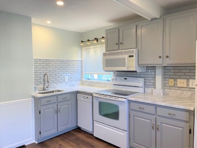 269 W Main St unit B, Norton, MA 02766 - photo 3