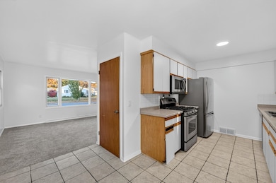 6829 Cooper Ave, Middleton, WI 53562 - photo 7