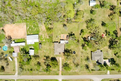 722 County Road 388c, Brazoria, TX 77422 - photo 5