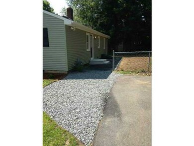 951 Greenville Ave, Greenville, RI 02828 - photo 2