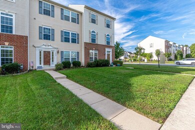 42965 Edgewater St, Chantilly, VA 20152 - photo 2