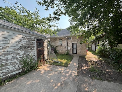 2963 N 36th St, Milwaukee, WI 53210 - photo 6