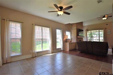 215 Cambridge Rd, Tyler, TX 75703 - photo 7