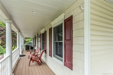 16 Abbey Ln unit 116, Setauket, NY 11733 - photo 3