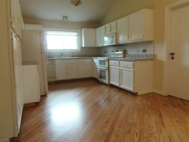 1222 Natchez Trace Cir, Naperville, IL 60540 - photo 5